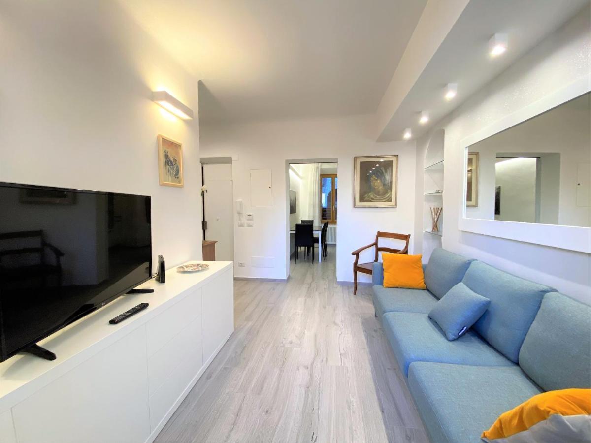 Casa Stella- A Due Passi Dal Corso Di Siena Apartman Kültér fotó