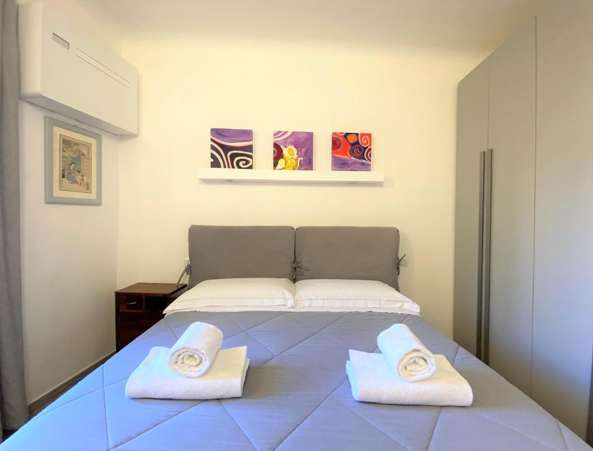 Casa Stella- A Due Passi Dal Corso Di Siena Apartman Kültér fotó
