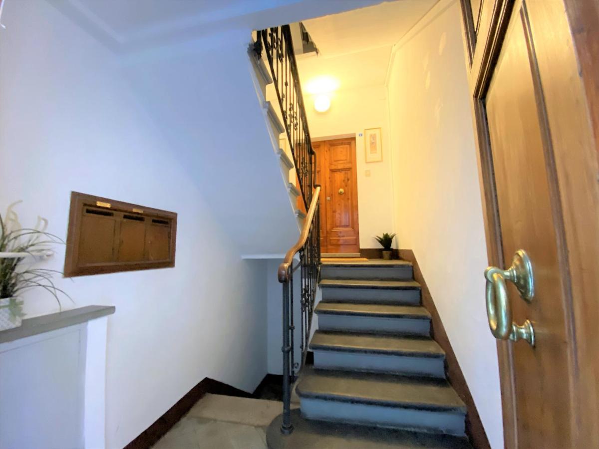 Casa Stella- A Due Passi Dal Corso Di Siena Apartman Kültér fotó